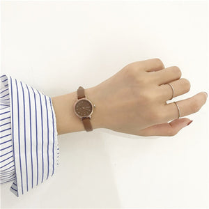 Women's Fashion White Small Watches 2019 Ulzzang Brand Ladies Quartz Wristwatch Simple Retr Montre Femme With Leather Band Clock