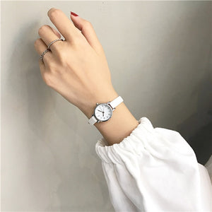 Women's Fashion White Small Watches 2019 Ulzzang Brand Ladies Quartz Wristwatch Simple Retr Montre Femme With Leather Band Clock