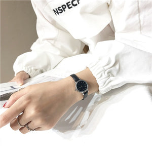 Women's Fashion White Small Watches 2019 Ulzzang Brand Ladies Quartz Wristwatch Simple Retr Montre Femme With Leather Band Clock